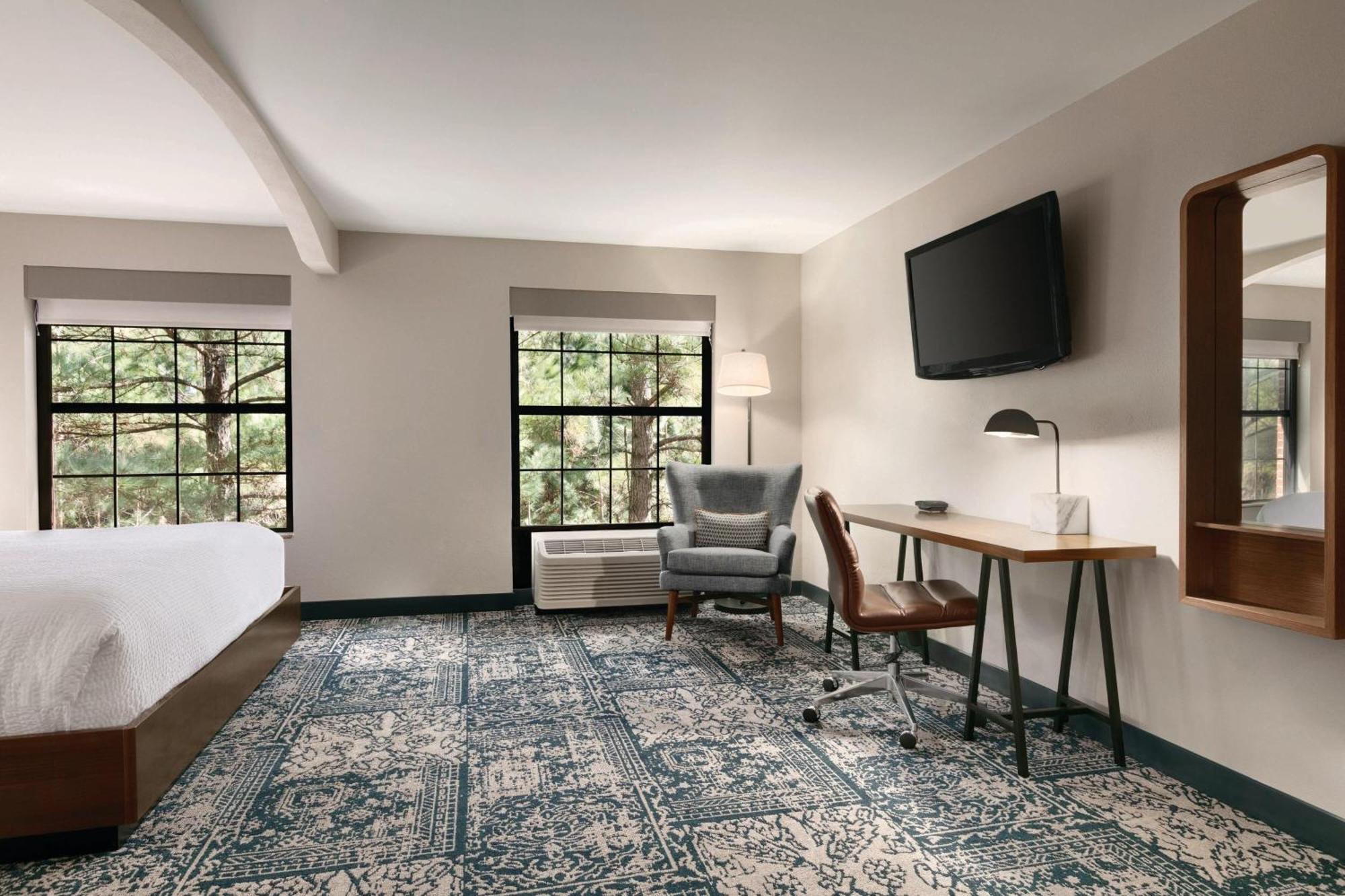 Four Points By Sheraton Raleigh Arena Esterno foto