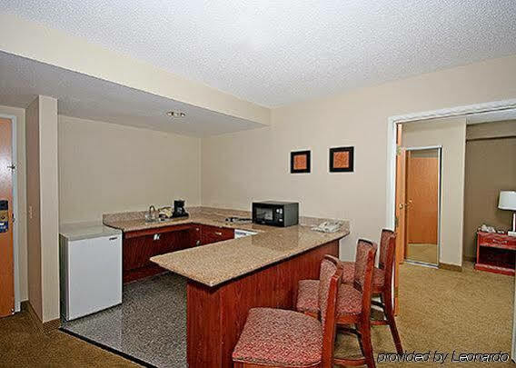 Four Points By Sheraton Raleigh Arena Esterno foto
